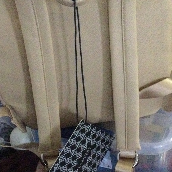 Lambert - Picture 5 of 7